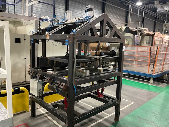 Persmachine - afbeelding 1 van  11