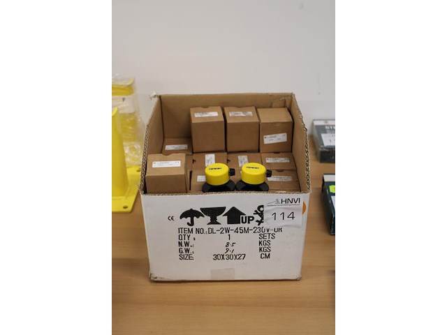 Personen tellers in doos. ca. 35 stuks. - afbeelding 2 van  3