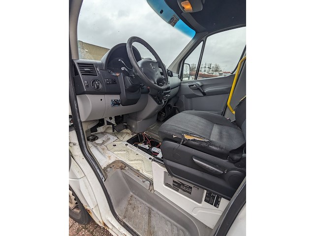 Personenauto (9-persoons taxi) mercedes-benz, sprinter 311 2.2 cdi 432 hd, bouwjaar 2009 - afbeelding 21 van  42