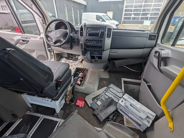 Personenauto (9-persoons taxi) mercedes-benz, sprinter 311 2.2 cdi 432 hd, bouwjaar 2009 - afbeelding 33 van  42