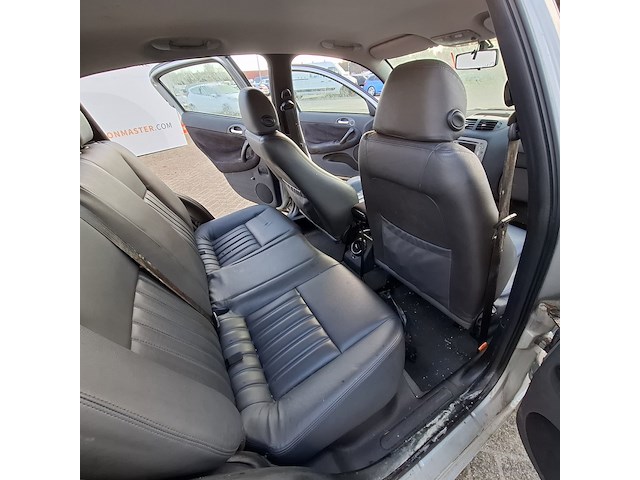 Personenauto, alfa romeo, 147 1.6 t.spark, 2005 - afbeelding 21 van  35