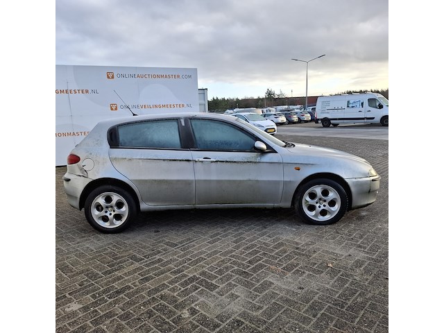 Personenauto, alfa romeo, 147 1.6 t.spark, 2005 - afbeelding 30 van  35