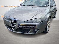 Personenauto, alfa romeo, 147, 2.0 t.spark collezione, 2006