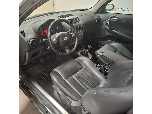 Personenauto, alfa romeo, 147, 2.0 t.spark distinctive, 2006 - afbeelding 31 van  33