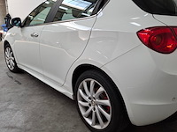 Personenauto, alfa romeo, giulietta, 1.4 t distinctive, 2012 - afbeelding 2 van  67