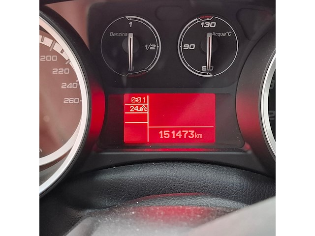 Personenauto, alfa romeo, giulietta, 1.4 t distinctive, 2012 - afbeelding 33 van  67