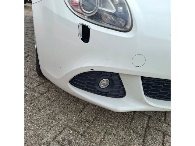 Personenauto, alfa romeo, giulietta, 1.6 jtdm distinctive, 2012 - afbeelding 10 van  21