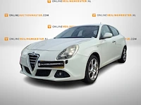 Personenauto, alfa romeo, giulietta, 1.6 jtdm distinctive, 2012