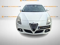 Personenauto, alfa romeo, giulietta, 1.6 jtdm distinctive, 2012 - afbeelding 12 van  21