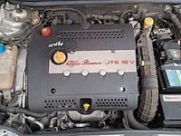 Personenauto, alfa romeo, gt, 2.0 jts distinctive, 2004 - afbeelding 43 van  51
