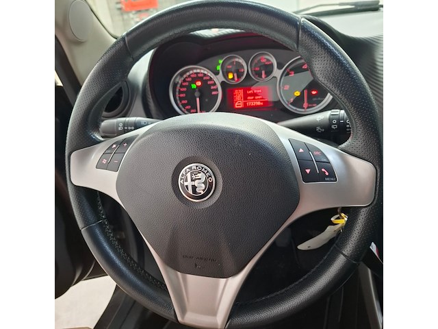Personenauto, alfa romeo, mito, 1.3 jtdm eco essential, 2011 - afbeelding 11 van  36