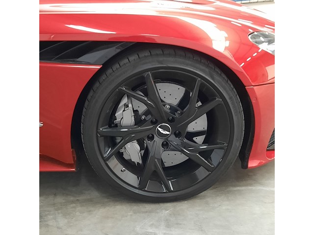 Personenauto, aston martin, dbs, 5.2 v12 superleggera, rood, 2019 - afbeelding 19 van  60