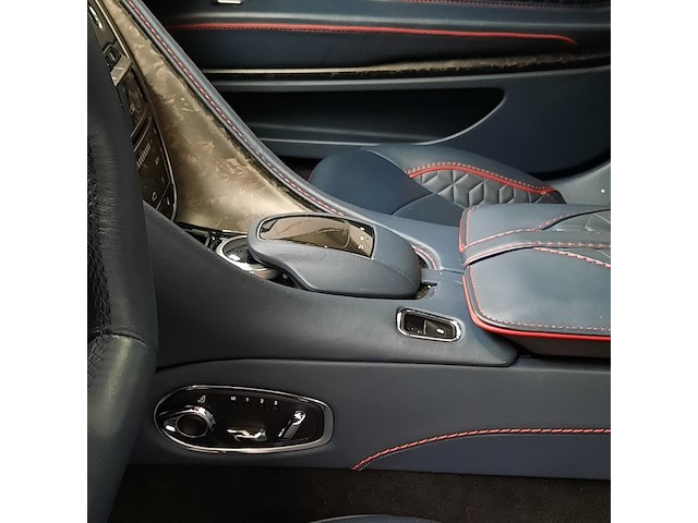 Personenauto, aston martin, dbs, 5.2 v12 superleggera, rood, 2019 - afbeelding 27 van  60