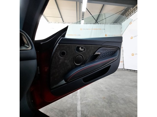 Personenauto, aston martin, dbs, 5.2 v12 superleggera, rood, 2019 - afbeelding 47 van  60