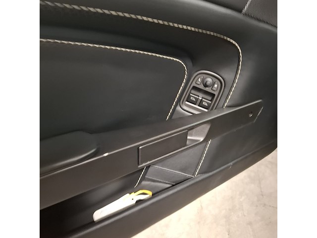 Personenauto, aston martin, vantage 4.3 v8 - afbeelding 14 van  16