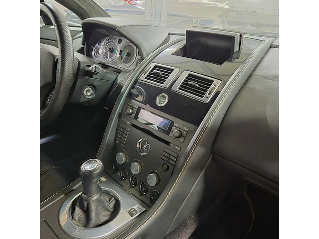 Personenauto, aston martin, vantage 4.3 v8 - afbeelding 6 van  18