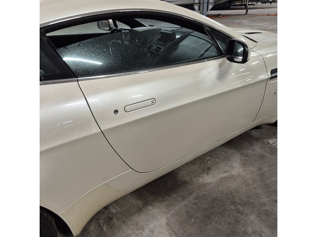 Personenauto, aston martin, vantage 4.3 v8 - afbeelding 14 van  18