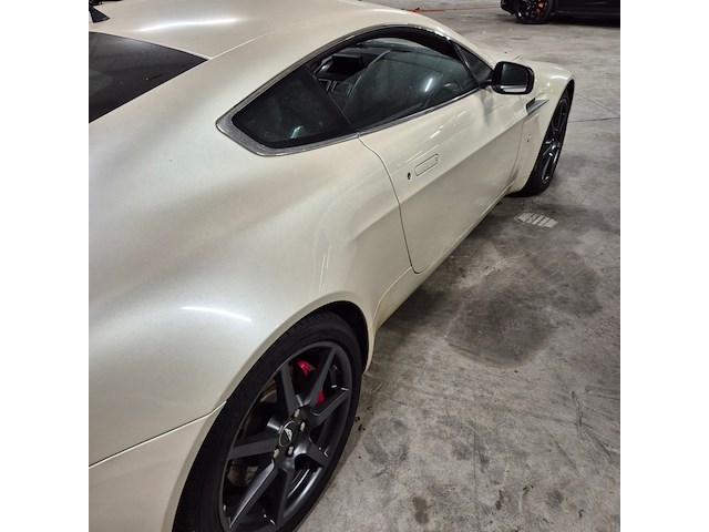 Personenauto, aston martin, vantage 4.3 v8 - afbeelding 16 van  18