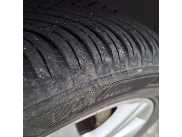 Personenauto audi, 1.6 ambiente, zwart, bouwjaar 2007 - afbeelding 2 van  41