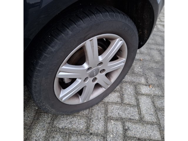 Personenauto audi, 1.6 ambiente, zwart, bouwjaar 2007 - afbeelding 3 van  41