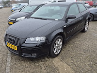 Personenauto audi, 1.6 ambiente, zwart, bouwjaar 2007 - afbeelding 1 van  41