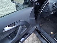 Personenauto audi, 1.6 ambiente, zwart, bouwjaar 2007 - afbeelding 16 van  41