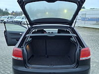 Personenauto audi, 1.6 ambiente, zwart, bouwjaar 2007 - afbeelding 28 van  41