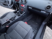 Personenauto audi, 1.6 ambiente, zwart, bouwjaar 2007 - afbeelding 32 van  41