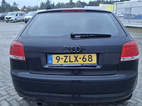 Personenauto audi, 1.6 ambiente, zwart, bouwjaar 2007 - afbeelding 38 van  41
