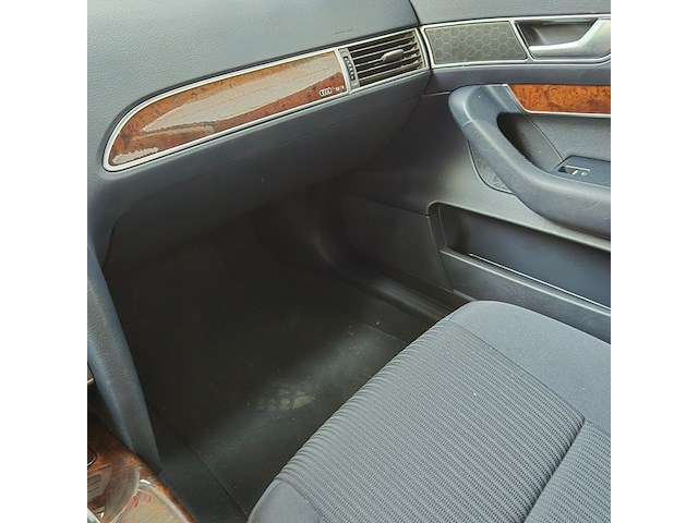 Personenauto, audi, 2.4 pro line, 2006 - afbeelding 18 van  39