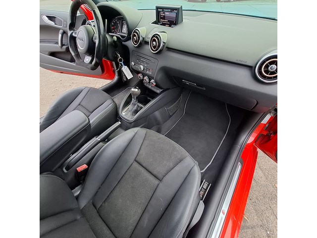 Personenauto audi, a1 1.4, bouwjaar 2011 - afbeelding 39 van  51