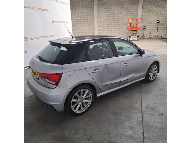 Personenauto, audi, a1 sportback, 1.0 tfsi adrenalin, 2016 - afbeelding 61 van  63