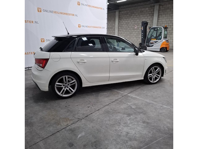Personenauto, audi, a1 sportback, 1.6 tdi attraction, 2012 - afbeelding 34 van  41