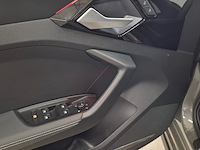 Personenauto, audi, a1 sportback, 30 tfsi s line edition one, 2018 - afbeelding 27 van  75