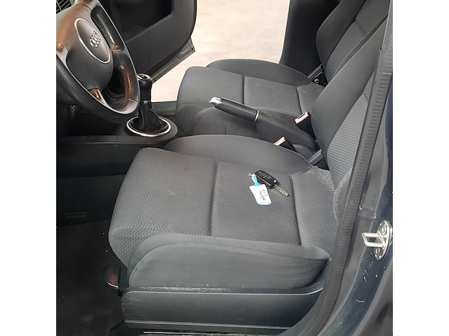 Personenauto, audi, a2, 1.4 pro line, 2004 - afbeelding 15 van  38