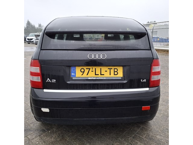 Personenauto audi, a2 1.4, zwart, bouwjaar 2003 - afbeelding 38 van  41