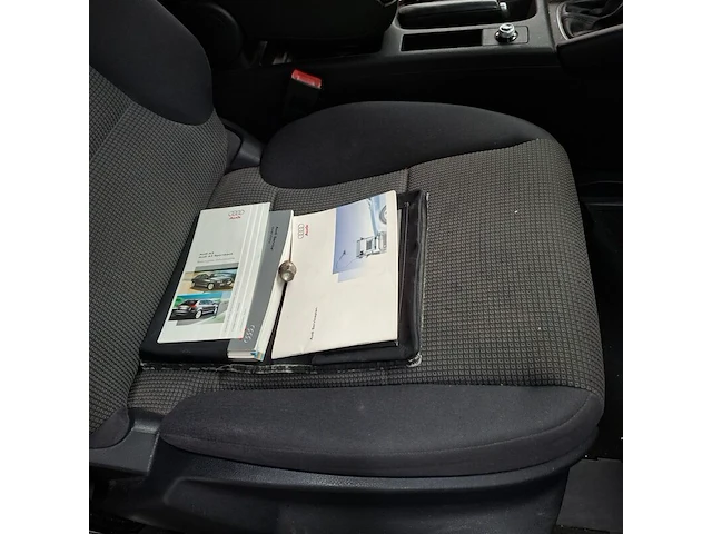 Personenauto, audi, a3, 1.6 attraction, 2006 - afbeelding 35 van  47