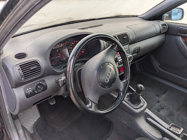 Personenauto, audi, a3 1.8 5v turbo ambiente, 1997 - afbeelding 8 van  33