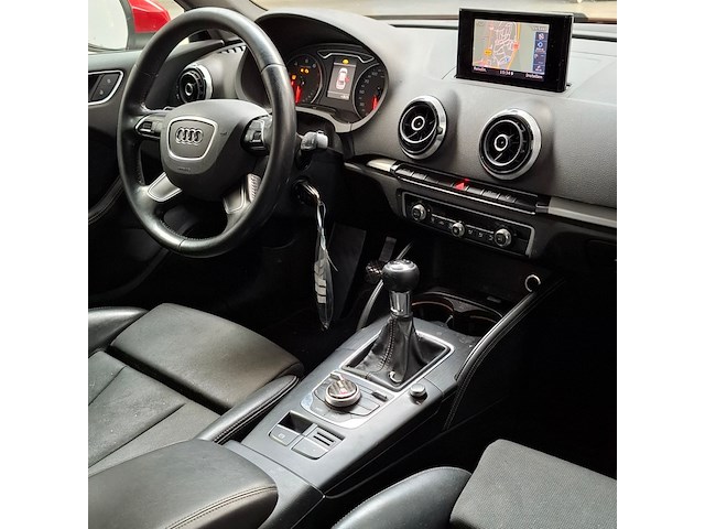 Personenauto, audi, a3 limousine, 1.4 tfsi cod ambition pro line s, 2014 - afbeelding 21 van  43