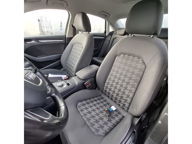 Personenauto, audi, a3 limousine, 1.6 tdi adrenalin, 2016 - afbeelding 8 van  11