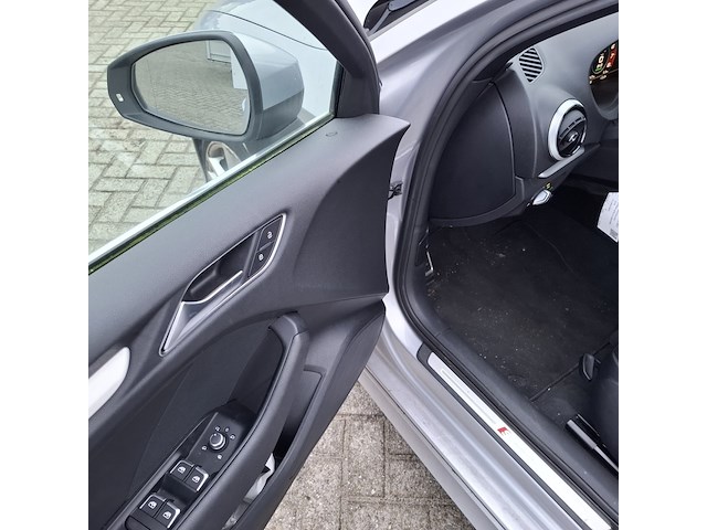 Personenauto audi, a3 limousine, bouwjaar 2020 - afbeelding 16 van  47