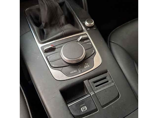 Personenauto, audi, a3 sportback, 1.2 tfsi ambiente pro line, 2014 - afbeelding 25 van  59