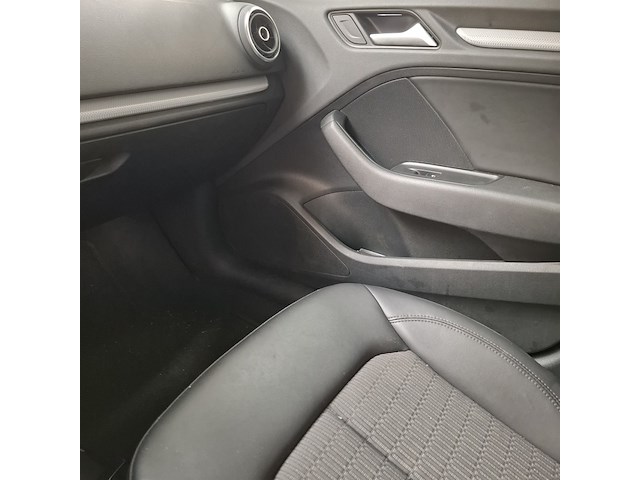 Personenauto, audi, a3 sportback, 1.2 tfsi ambiente pro line, 2014 - afbeelding 27 van  59