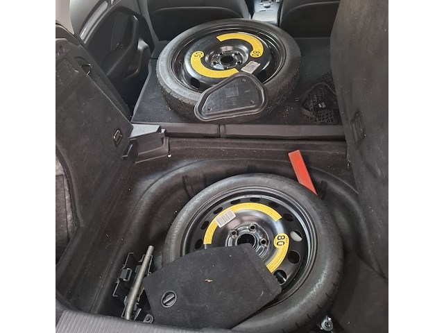 Personenauto, audi, a3 sportback, 1.2 tfsi ambiente pro line, 2014 - afbeelding 32 van  59