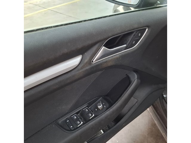 Personenauto, audi, a3 sportback 1.6 tdi ultra edition, 1.6 tdi ultra edition, 2013 - afbeelding 42 van  87