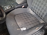 Personenauto, audi, a3 sportback 1.6 tdi ultra edition, 1.6 tdi ultra edition, 2013 - afbeelding 44 van  87