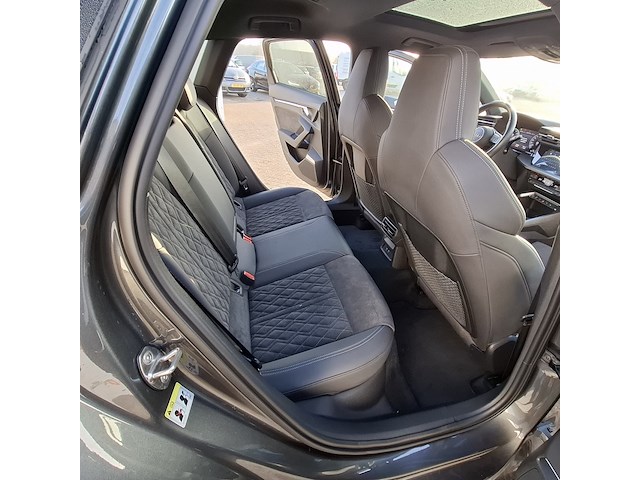 Personenauto, audi, a3 sportback, 45 tfsi e s edition competition, 2021 - afbeelding 33 van  49