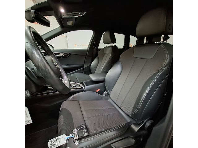 Personenauto, audi, a4 avant, 35 tfsi s edition competition, 2022 - afbeelding 31 van  71