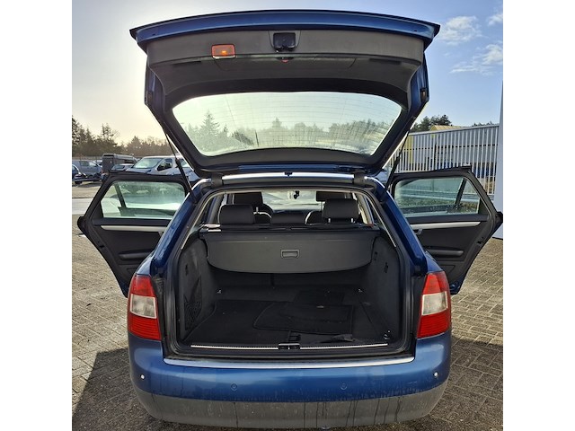 Personenauto, audi, a4 avant a4 avant 1.9 tdi, 2004 - afbeelding 28 van  45