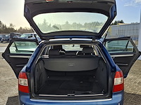 Personenauto, audi, a4 avant a4 avant 1.9 tdi, 2004 - afbeelding 28 van  45